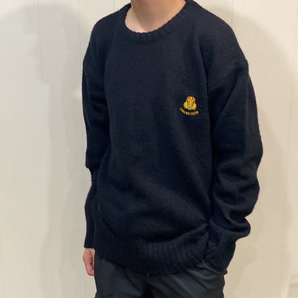 Vintage Cricketeer Virgin Wool Crew Pullover Sweater Black in size M Unisex